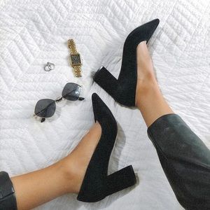 Marc Fisher Caitlin Pumps